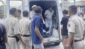 ভারতের মণিপুর ফের অশান্ত, গুলিতে নারীসহ নিহত ২