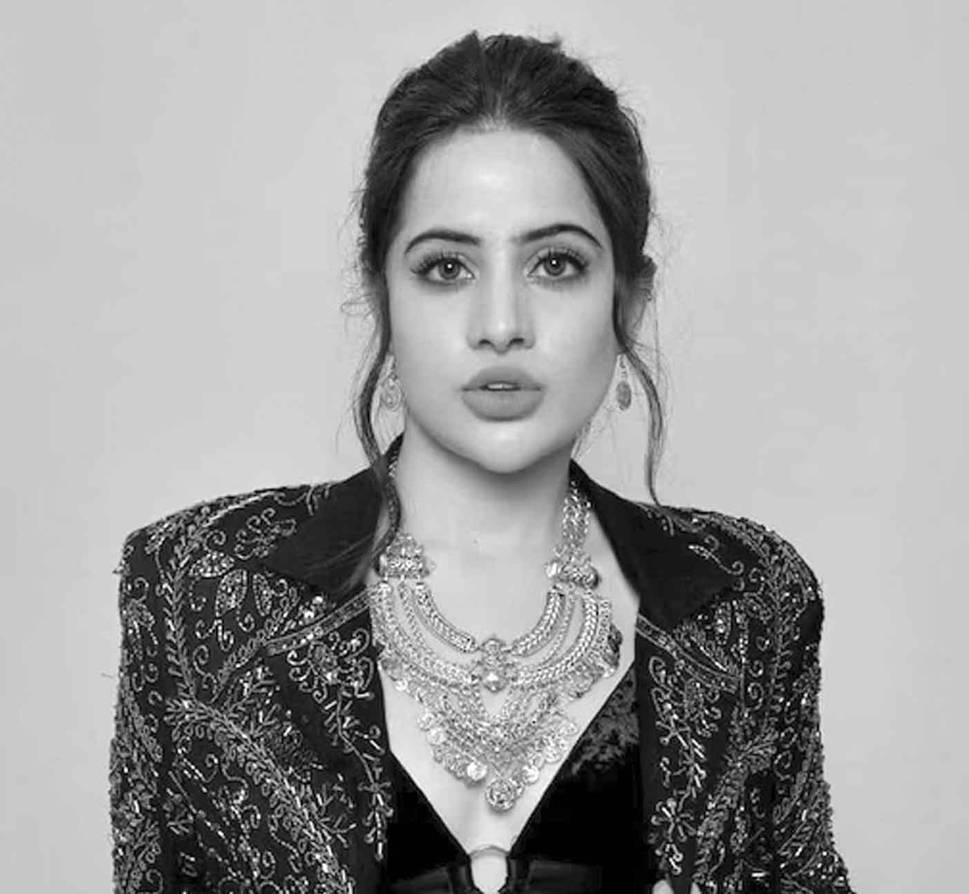 হেনস্তার শিকার উরফি জাভেদ