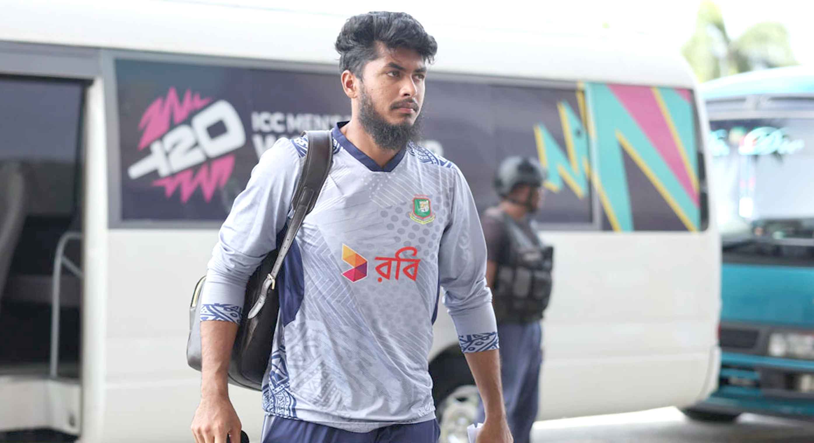 জিম্বাবুয়ের লিগে সরাসরি চুক্তিতে বাংলাদেশের রিশাদ