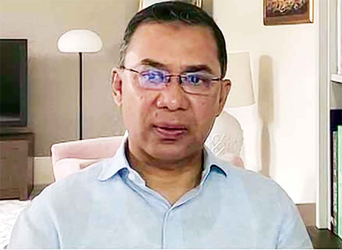 স্বৈরাচার পালালেও তার প্রেতাত্মারা ঘুরে বেড়াচ্ছে