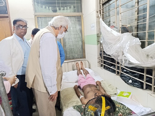 ডেঙ্গু প্রতিরোধে আলোচনার চেয়ে অ্যাকশনকে বেশি নজর দিচ্ছি : স্থানীয় সরকার উপদেষ্টা 