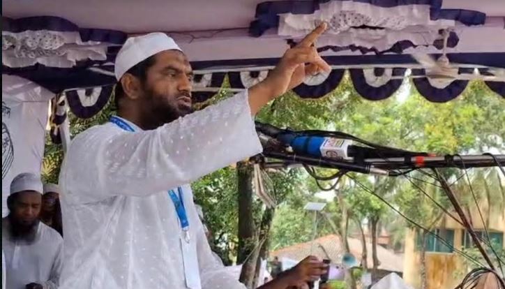 আওয়ামী লীগ রাতের বেলায় কালনাগিনী দিনের বেলায় ওঝাঃ মামুনুল হক