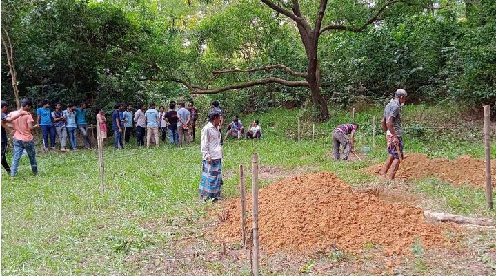 শাবিতে প্রশাসনের অনুমতি ব্যতীত মন্দির নির্মাণের চেষ্টা