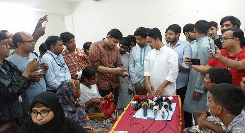 মামলায় নাম দেওয়া-কাটা নিয়ে ব্যবসা চলছে : মানিকগঞ্জে সারজিস আলম