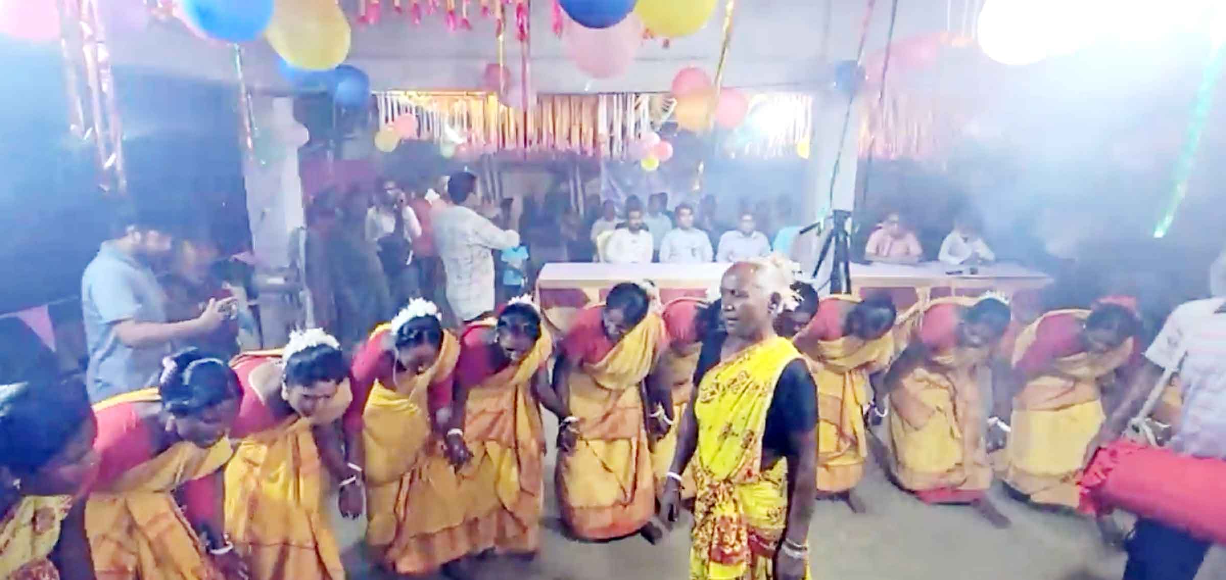 ঠাকুরগাঁওয়ে ক্ষুদ্র নৃগোষ্ঠীর 'কারাম উৎসব' অনুষ্ঠিত