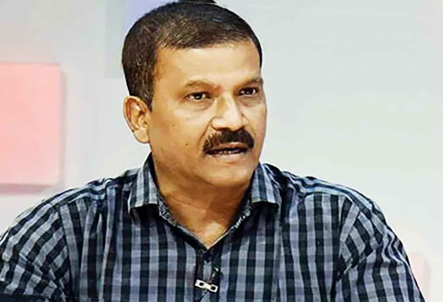 দায়িত্ব পালনের ক্ষেত্রে অপপ্রয়োগ ঘটবে না -আইন উপদেষ্টা