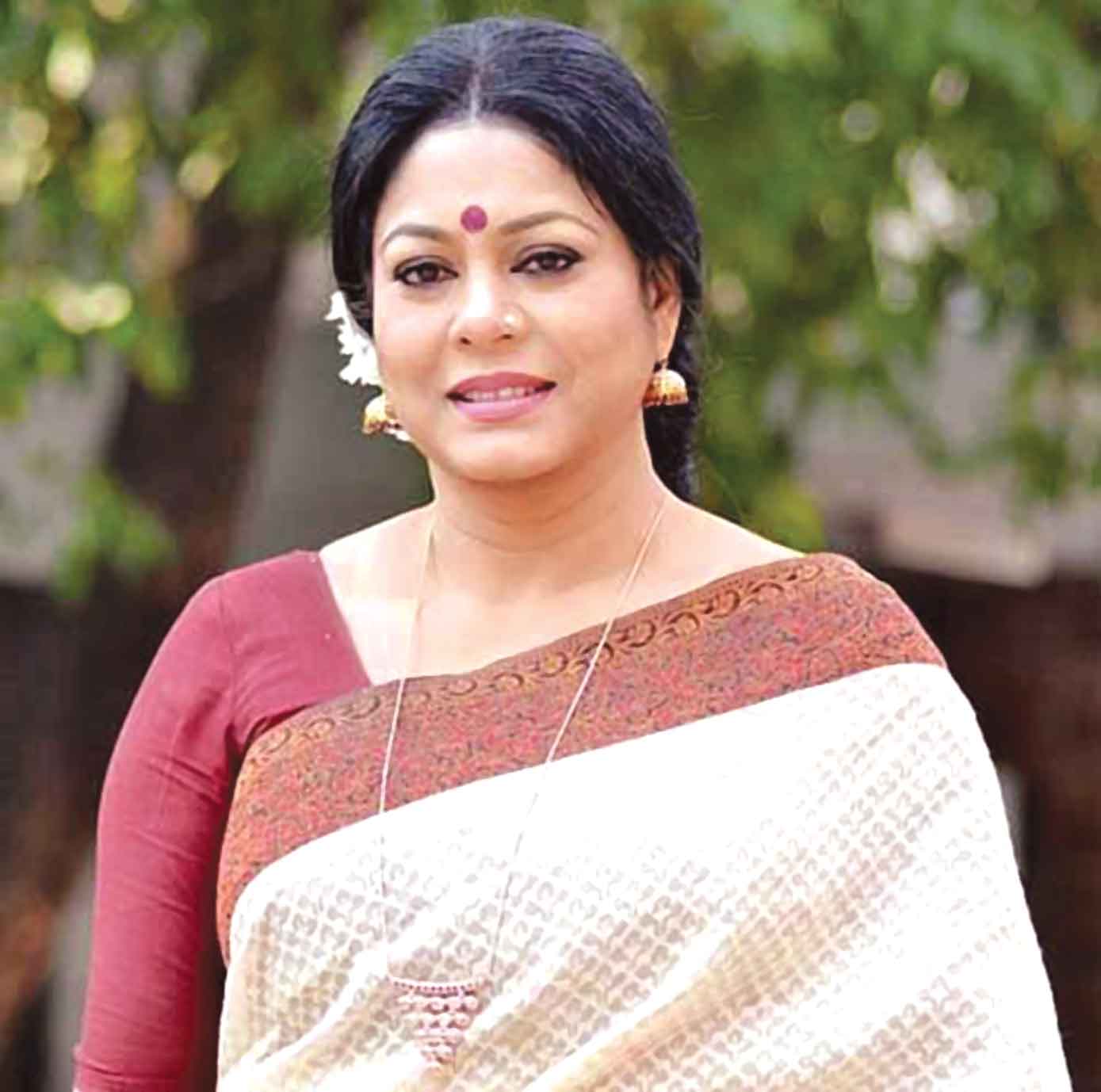 ট্রাস্টি বোর্ডে ফেরদৌস আরা