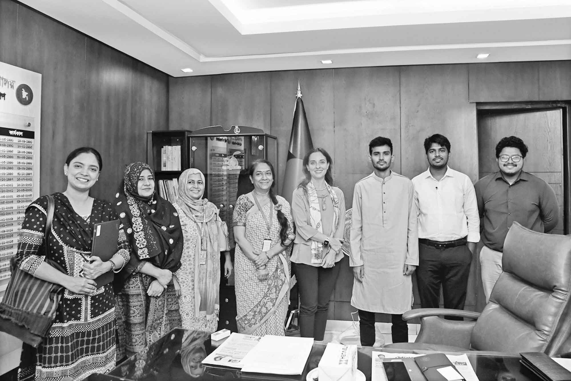যুব ও ক্রীড়া উপদেষ্টার সঙ্গে ইউনিসেফের প্রতিনিধিদের সাক্ষাৎ