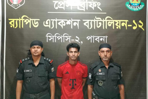 ভাঙ্গুড়ায় ইয়াবাসহ মাদক ব্যবসায়ী গ্রেফতার