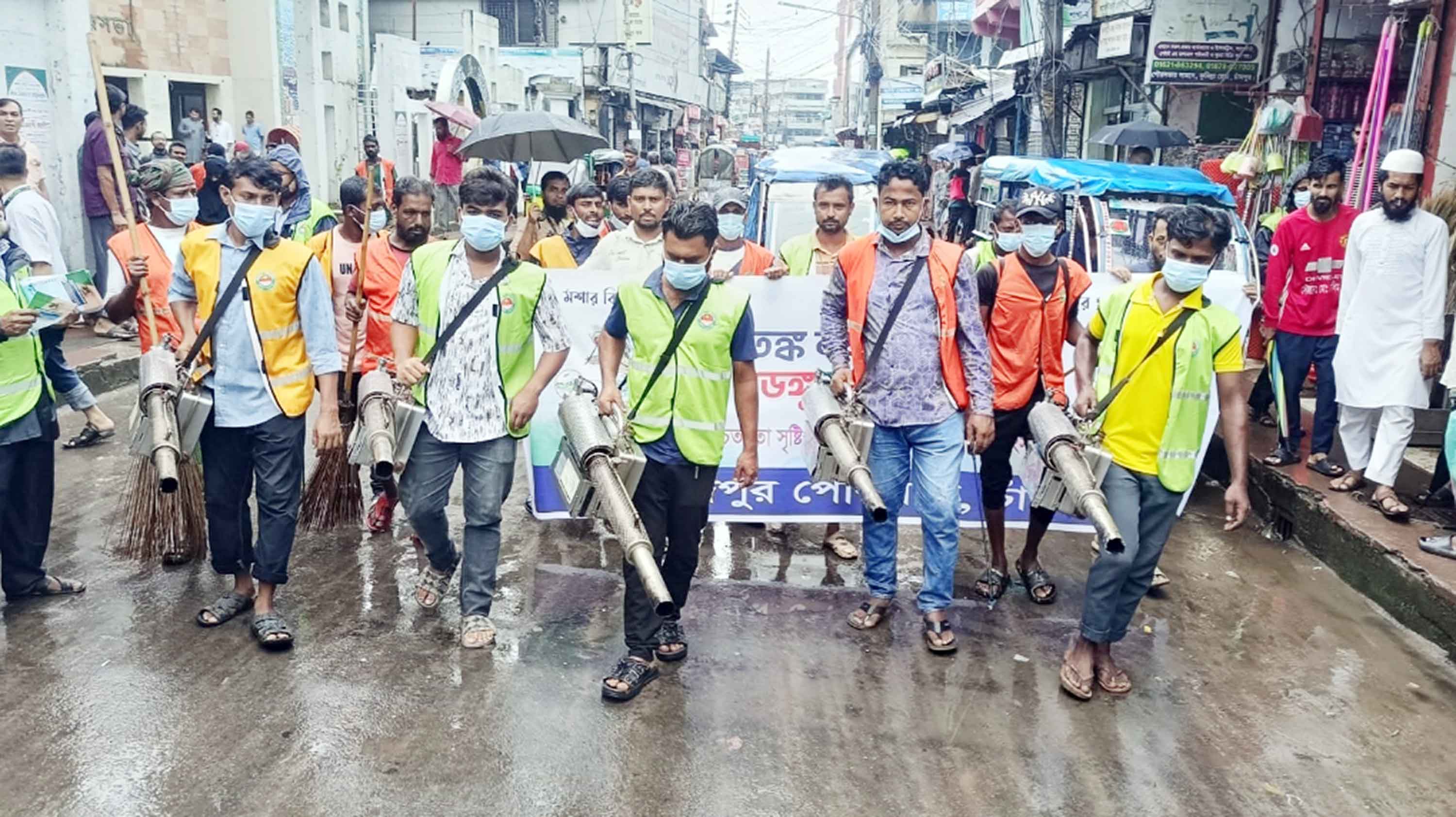 চাঁদপুরে বাড়ছে ডেঙ্গু রোগী লার্ভা ধ্বংস কার্যক্রম শুরু