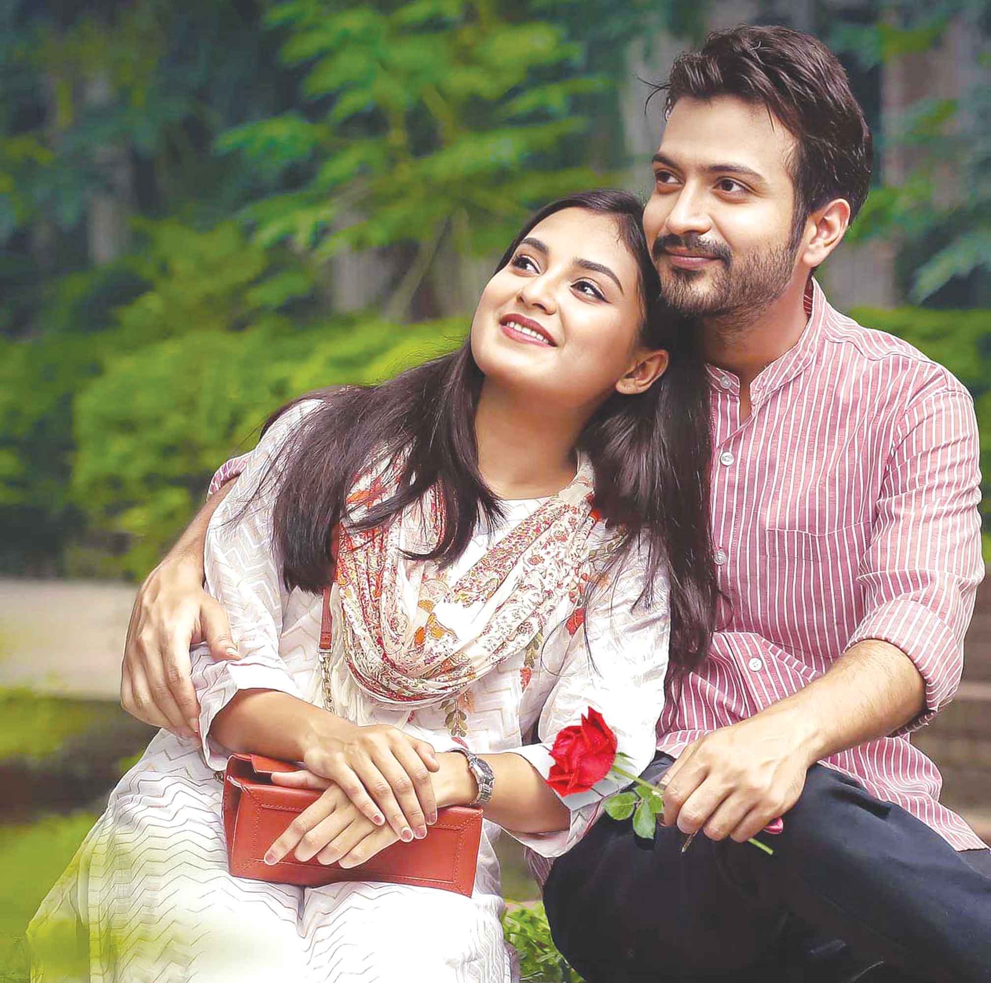 রোহান-তটিনীর 'ভালোবাসায় আদরে'