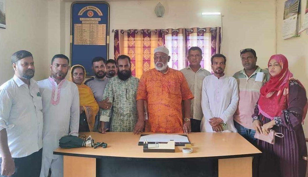 সিরাজগঞ্জে ২০ লাখ টাকার বিনিময়ে আ.লীগের চেয়ারম্যানকে চেয়ারে বসানোর ঘটনায় তদন্ত কমিটি গঠন