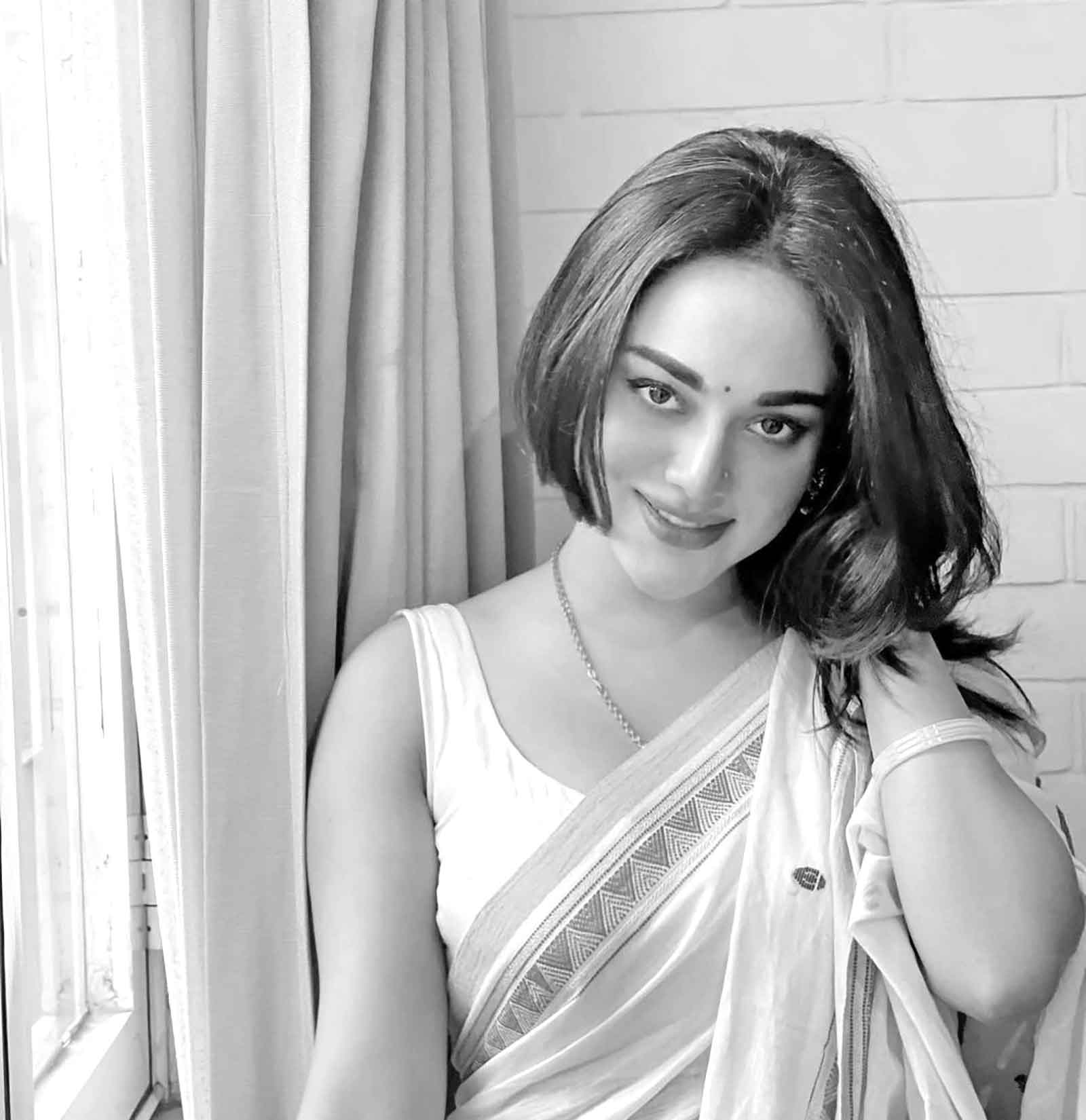 গুঞ্জনের চেয়ে কাজের আলাপ বেশি পছন্দ তমা মির্জা