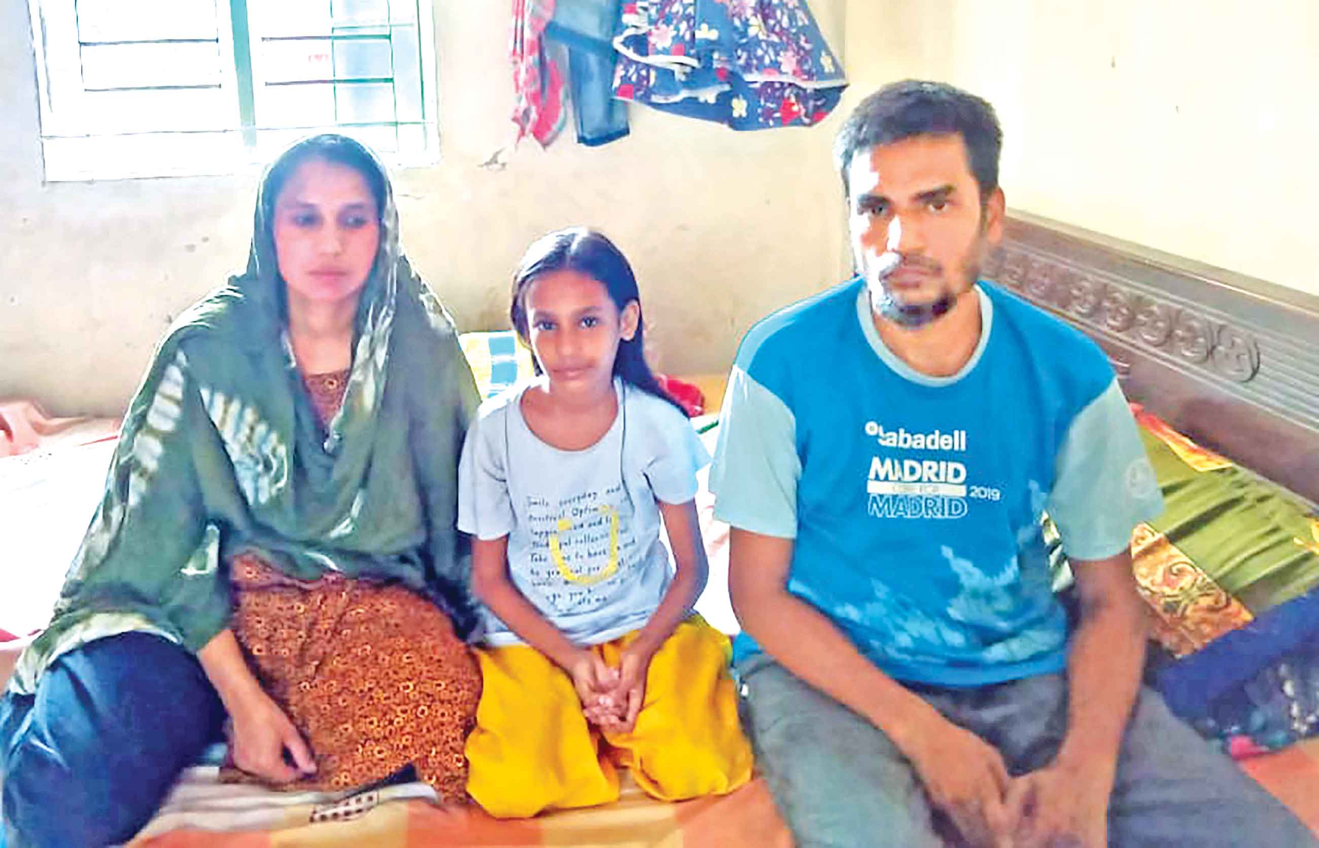 ছেলের শহীদি মর্যাদা চান বাবা