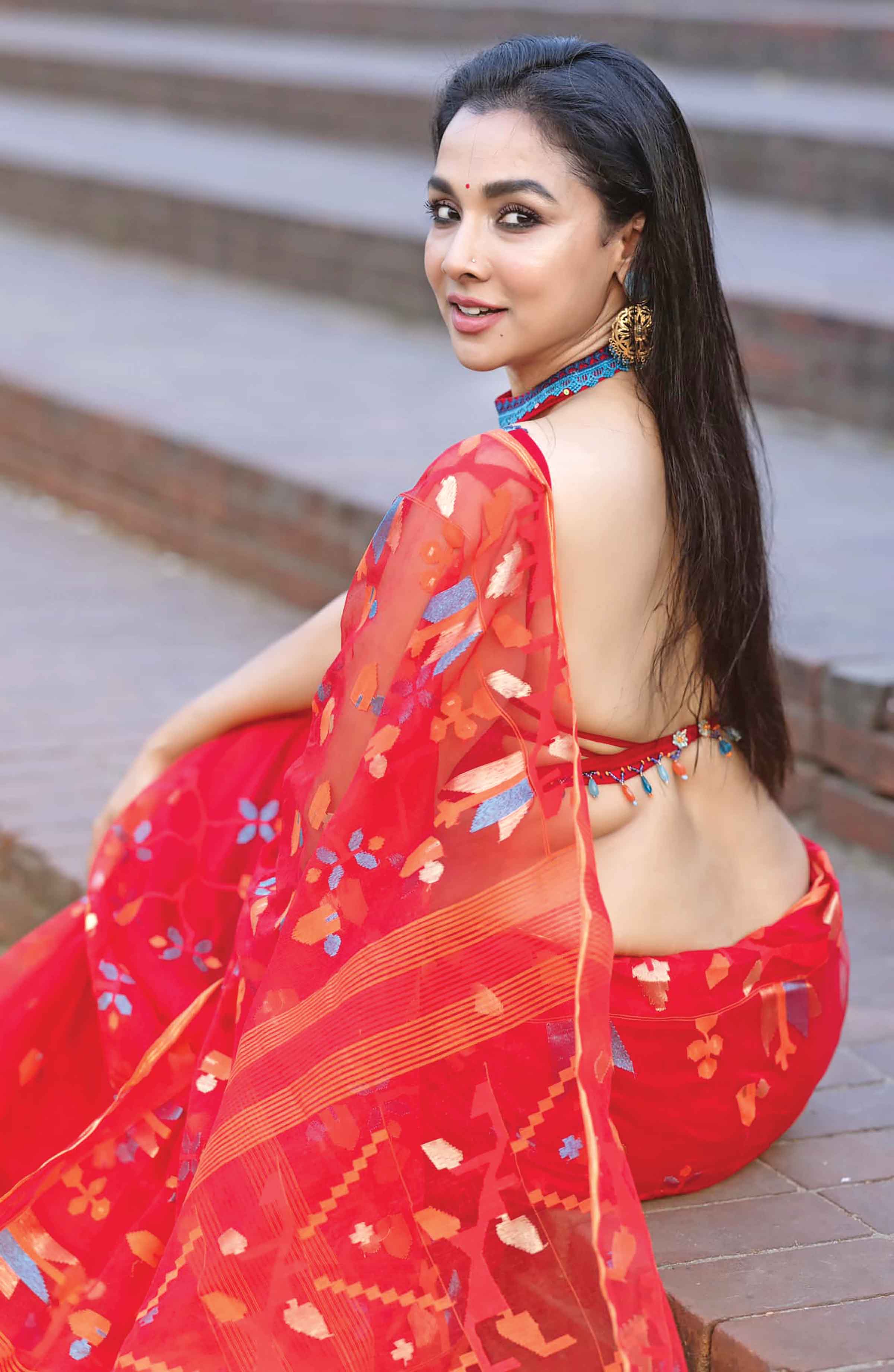 অদ্ভুতুড়ে রুনা