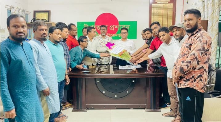 নবাগত উপজেলা নির্বাহী  হাসান- বিন -মুহাম্মাদ আলীর সাথে সাংবাদিকদের মত বিনিময়