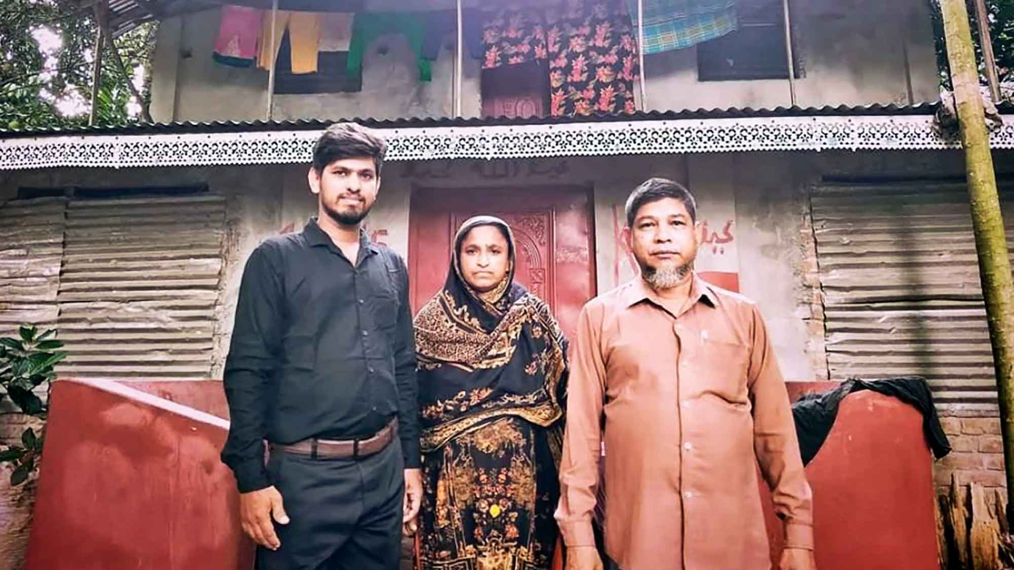 ঋণের কিস্তি দিমু ক্যামনে...