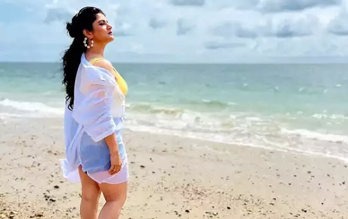 সংসার চালানোর জন্য নাচতে বাধ্য হই : শ্রাবন্তী