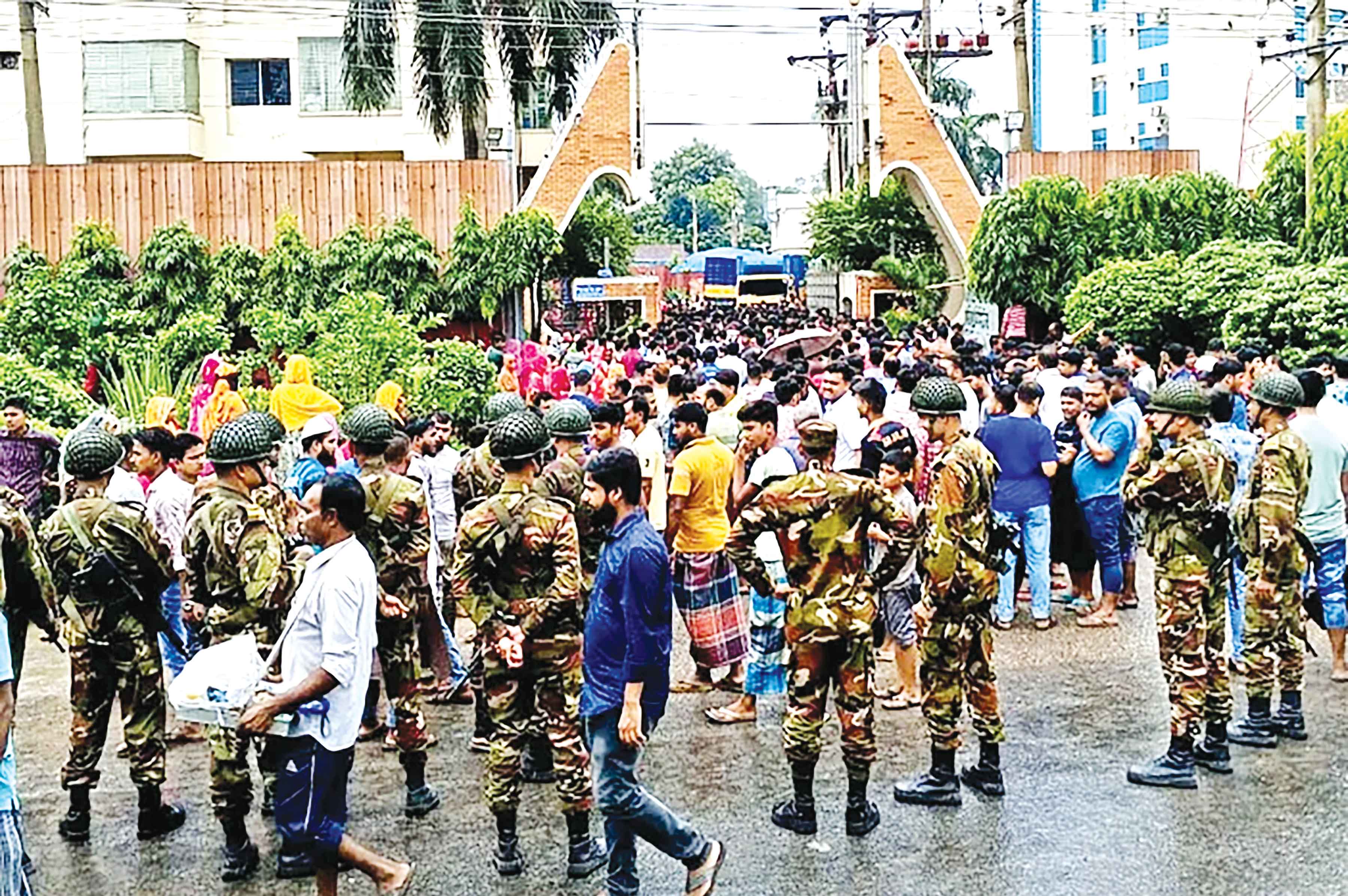 শ্রমিক অসন্তোষ নেই, তবু বন্ধ ২৩ কারখানা