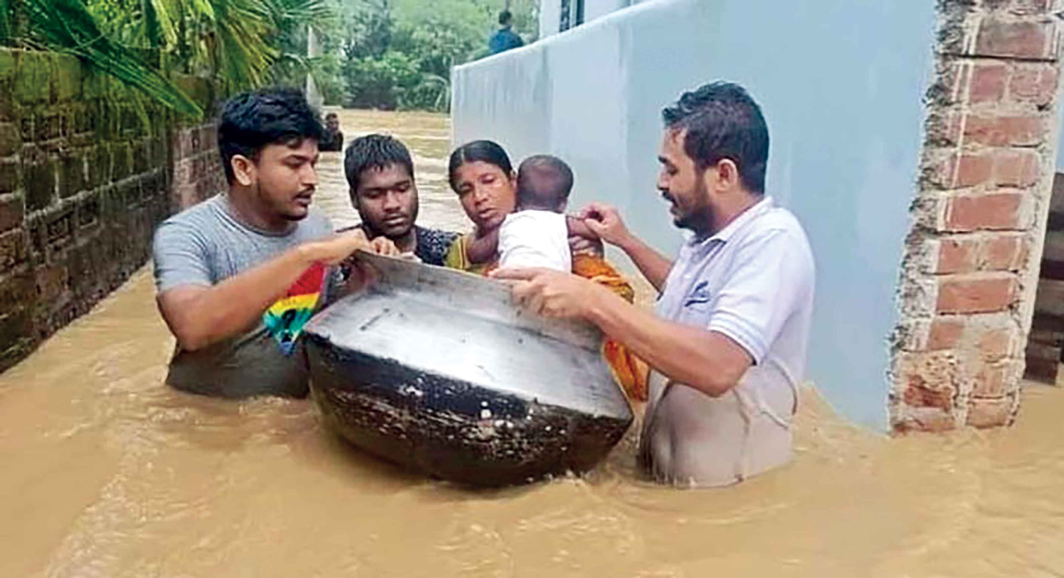 শেরপুর-ময়মনসিংহে ভয়াবহ বন্যা, মৃতু্য বেড়ে পাঁচ