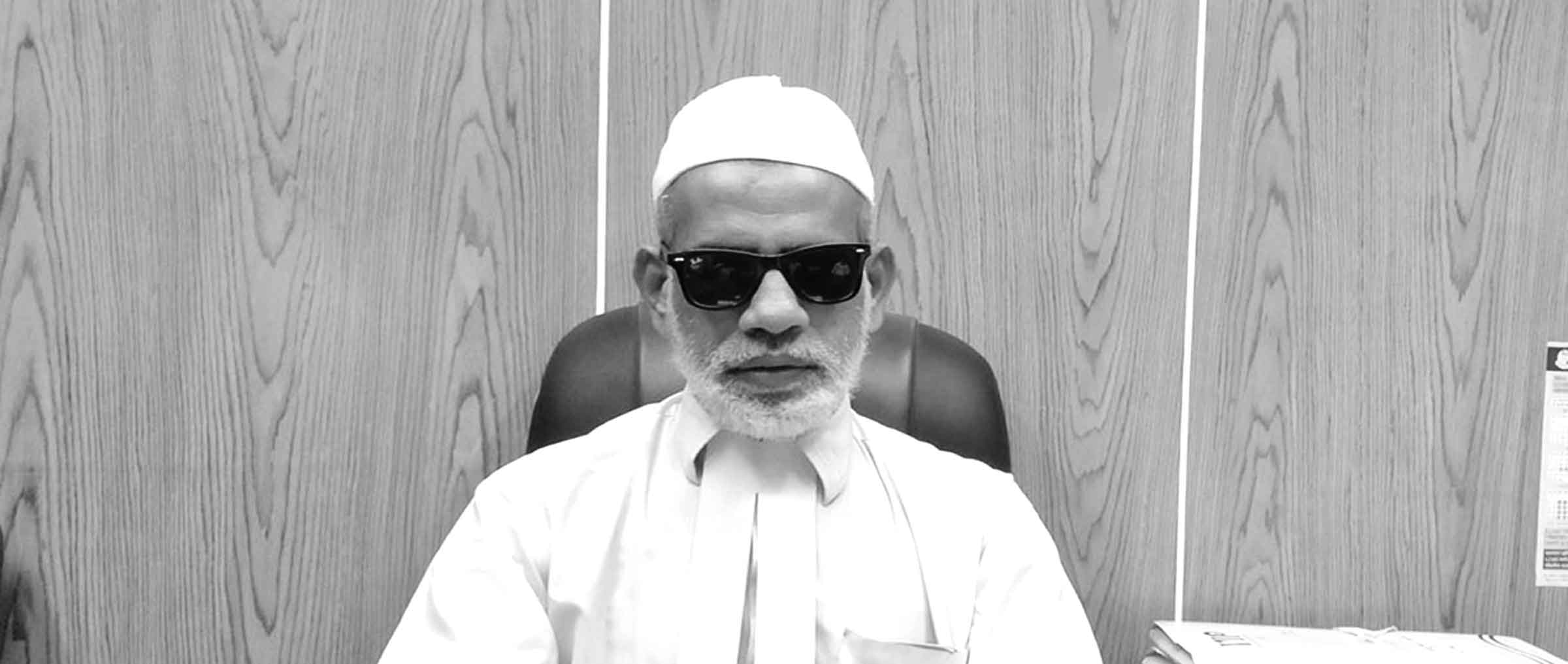 সুপ্রিম কোর্টের ইতিহাসে প্রথম দৃষ্টিহীন সিনিয়র অ্যাডভোকেট মোশাররফ হোসেন