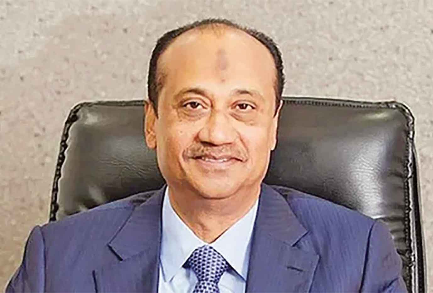 এস আলম ও পরিবারের দেশত্যাগে নিষেধাজ্ঞা