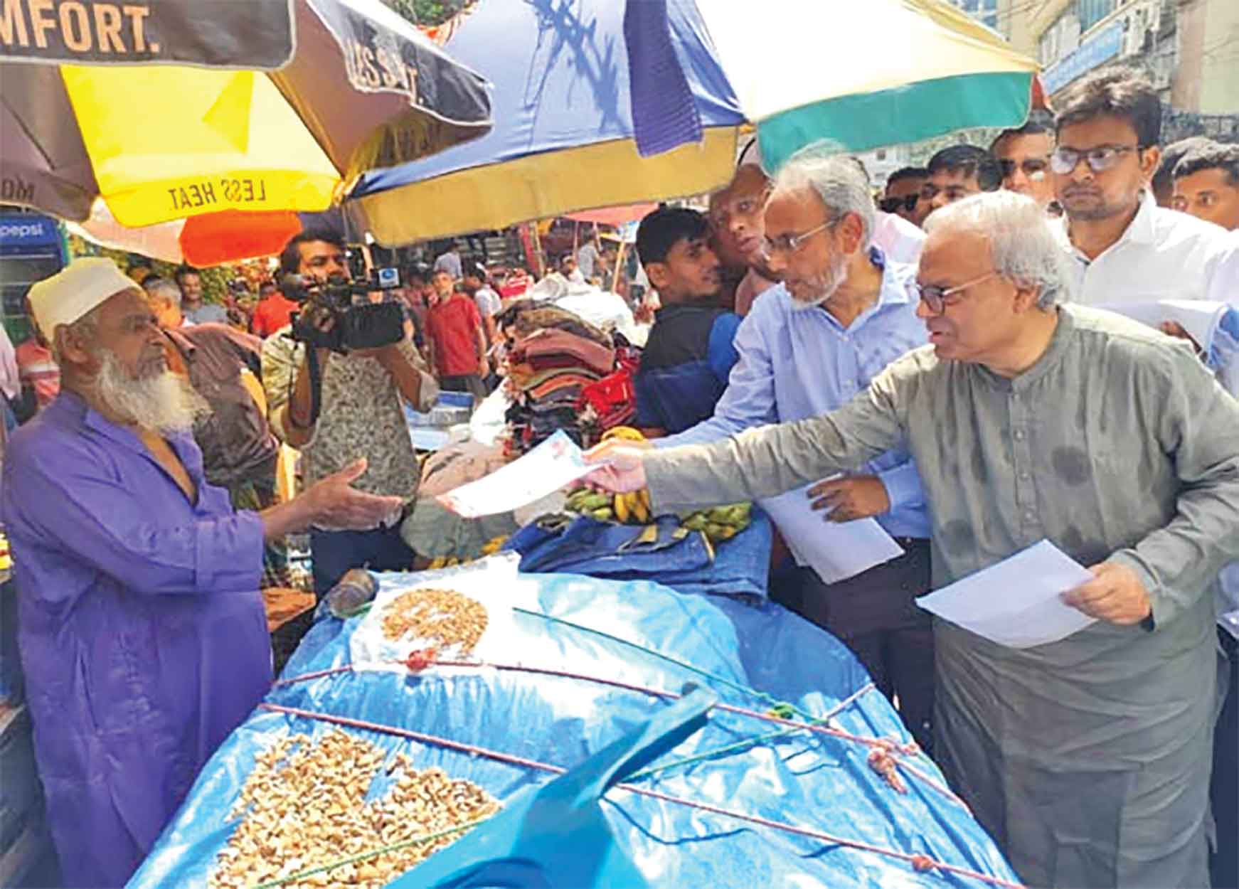 প্রশাসনে স্বৈরাচারের দোসররা থাকা বিপজ্জনক :রিজভী
