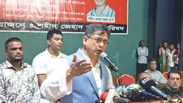 জুলাই গণঅভ্যুত্থানে ফ্যাসিবাদের পতন হলেও গণতন্ত্র এখনো পুনঃপ্রতিষ্ঠা হয়নি: বিএনপি নেতা নজরুল ইসলাম খান