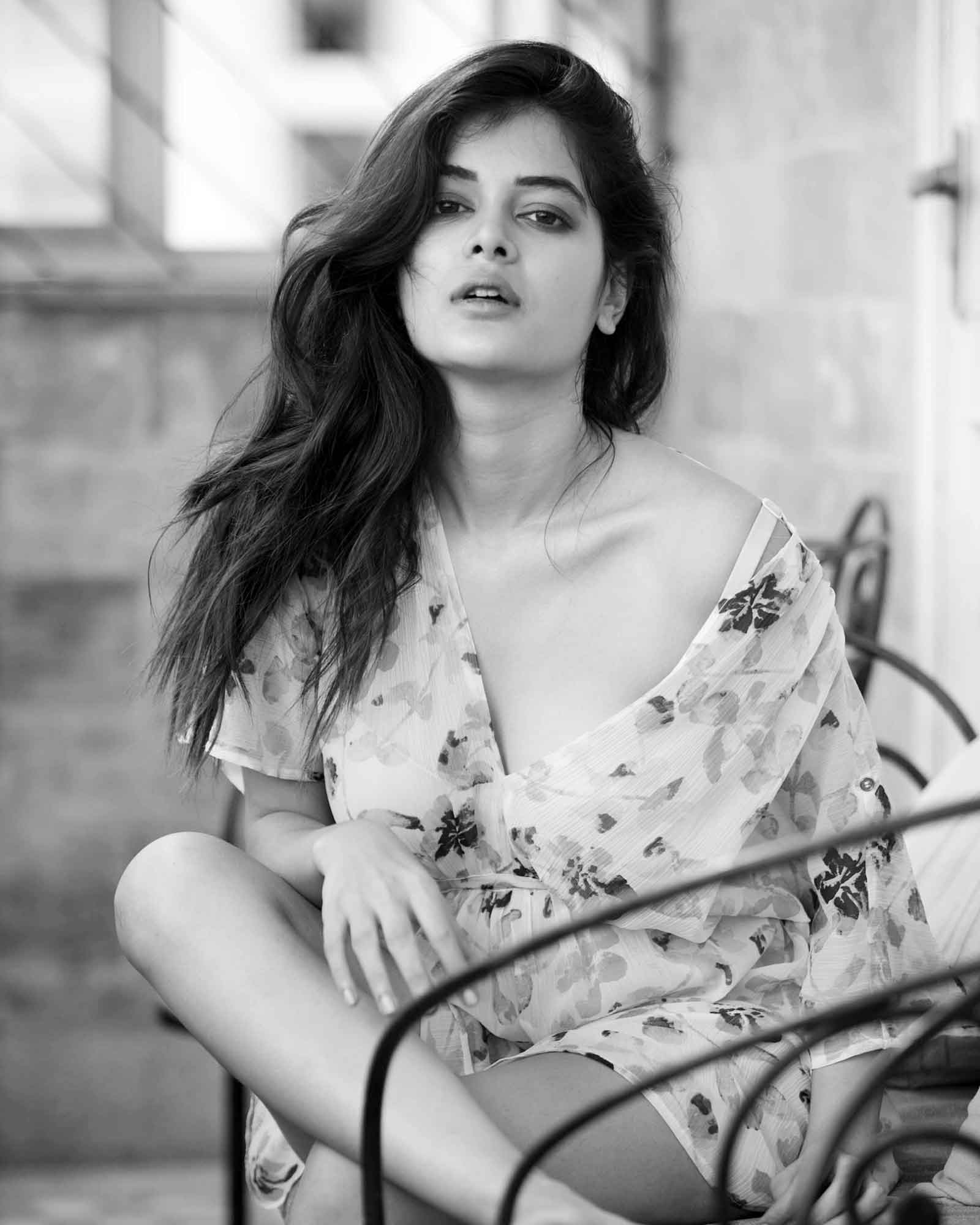 প্রেমের ঘোষণা দিলেন মধুমিতা