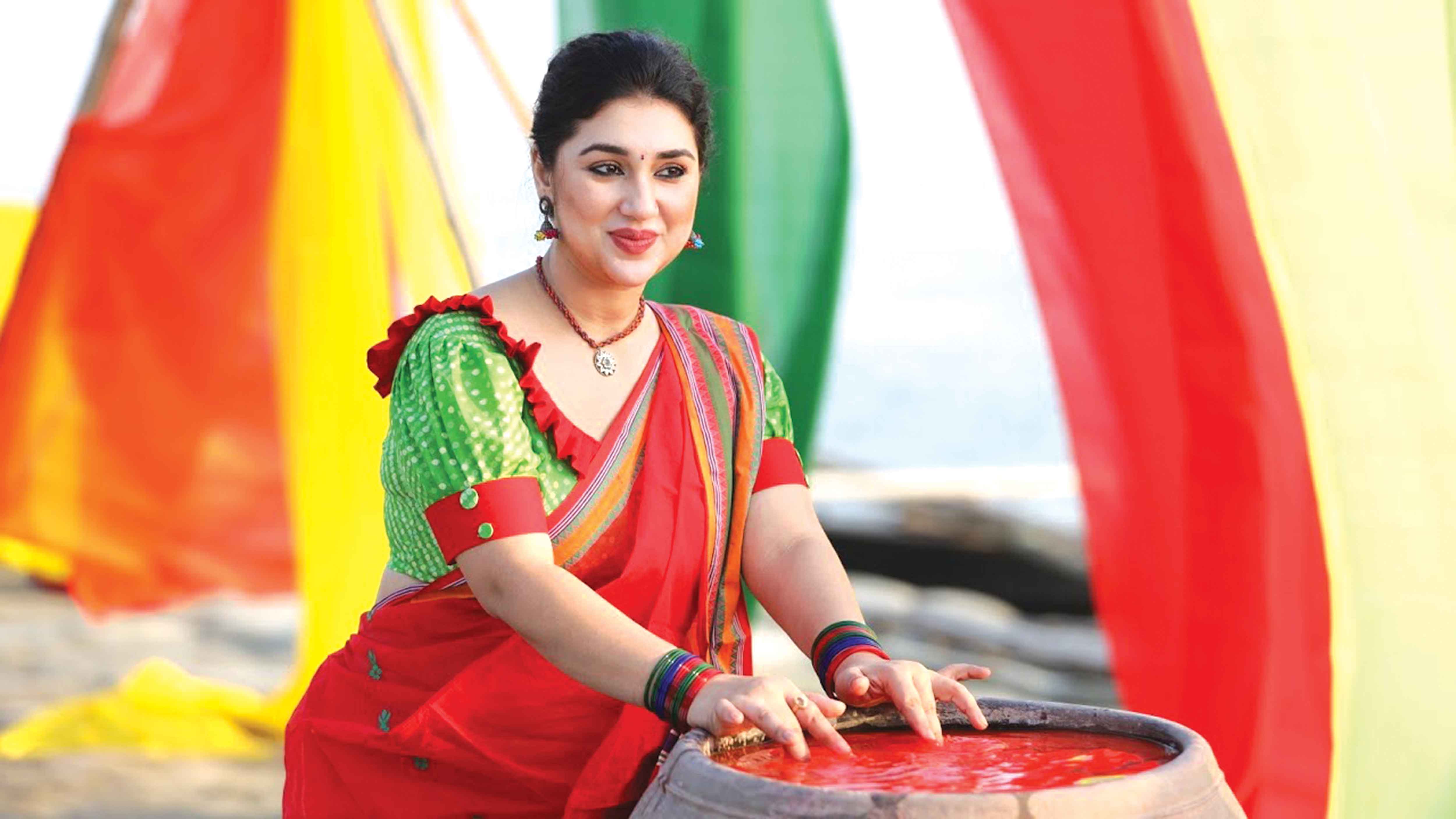 পূজায় মন ভালো নেই অপুর