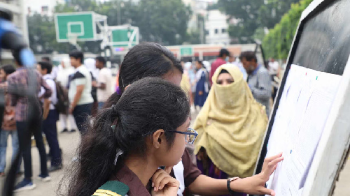অটোপাশে চিরচেনা উচ্ছ্বাস নেই রাজউক-ভিকারুননিসায়