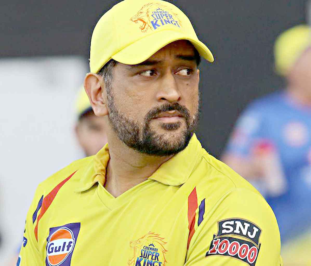 ৬৬ শতাংশ কম বেতনে এবার আইপিএল খেলতে হবে ধোনিকে