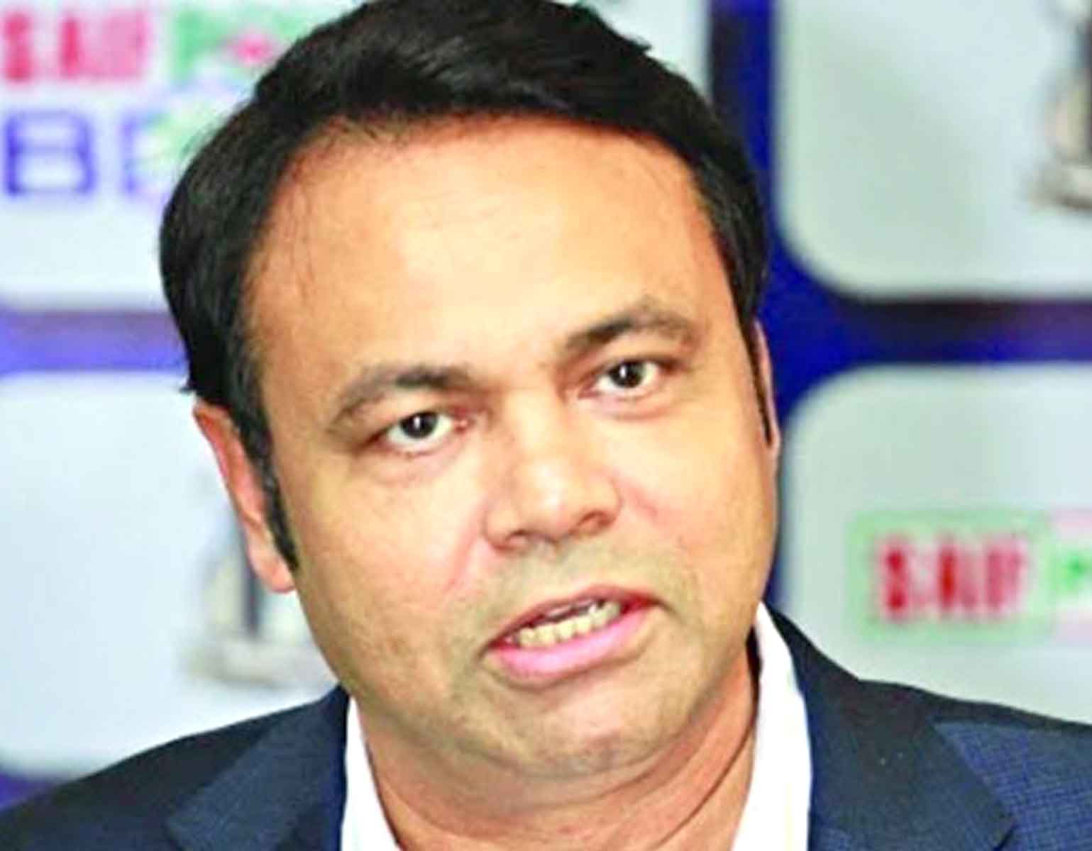 সভাপতি থেকে কেন সিনিয়র সহ-সভাপতি প্রার্থী তরফদার?