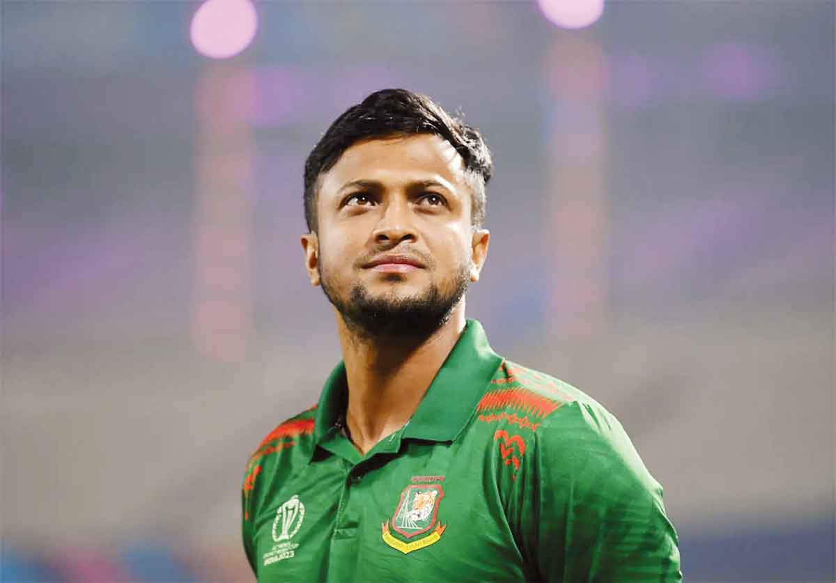 ঢাকায় এলেন সিমন্স মিরপুর টেস্টের দলে সাকিব