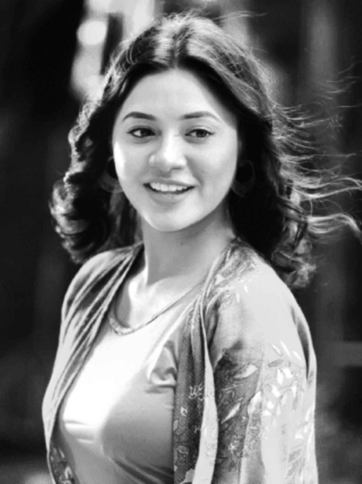 ওটিটিতে স্বাচ্ছন্দ্য তাসনুভা তিশা