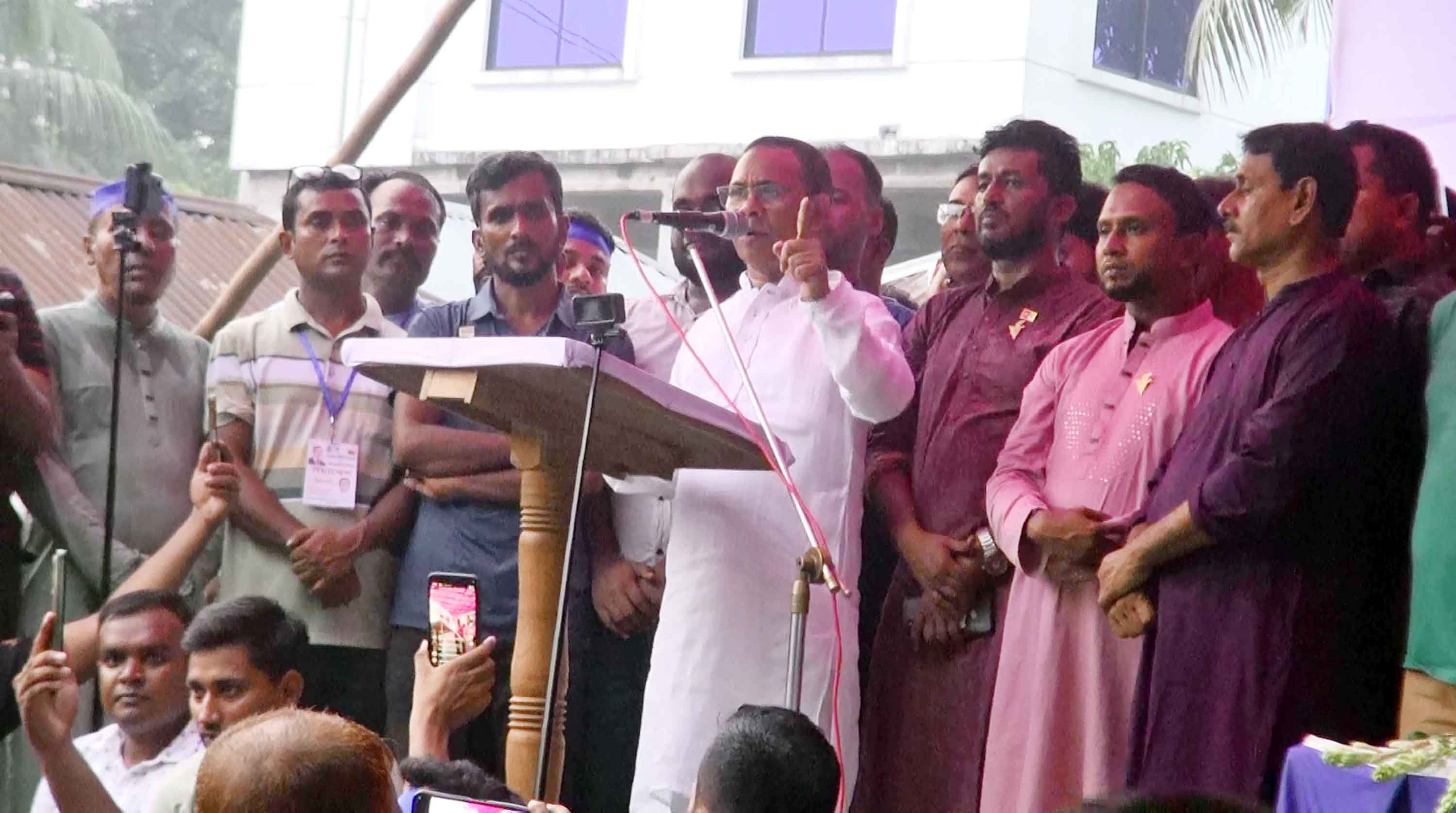 গণহত্যার বিচার বাংলার মাটিতে হবে -কাদির ভূঁইয়া