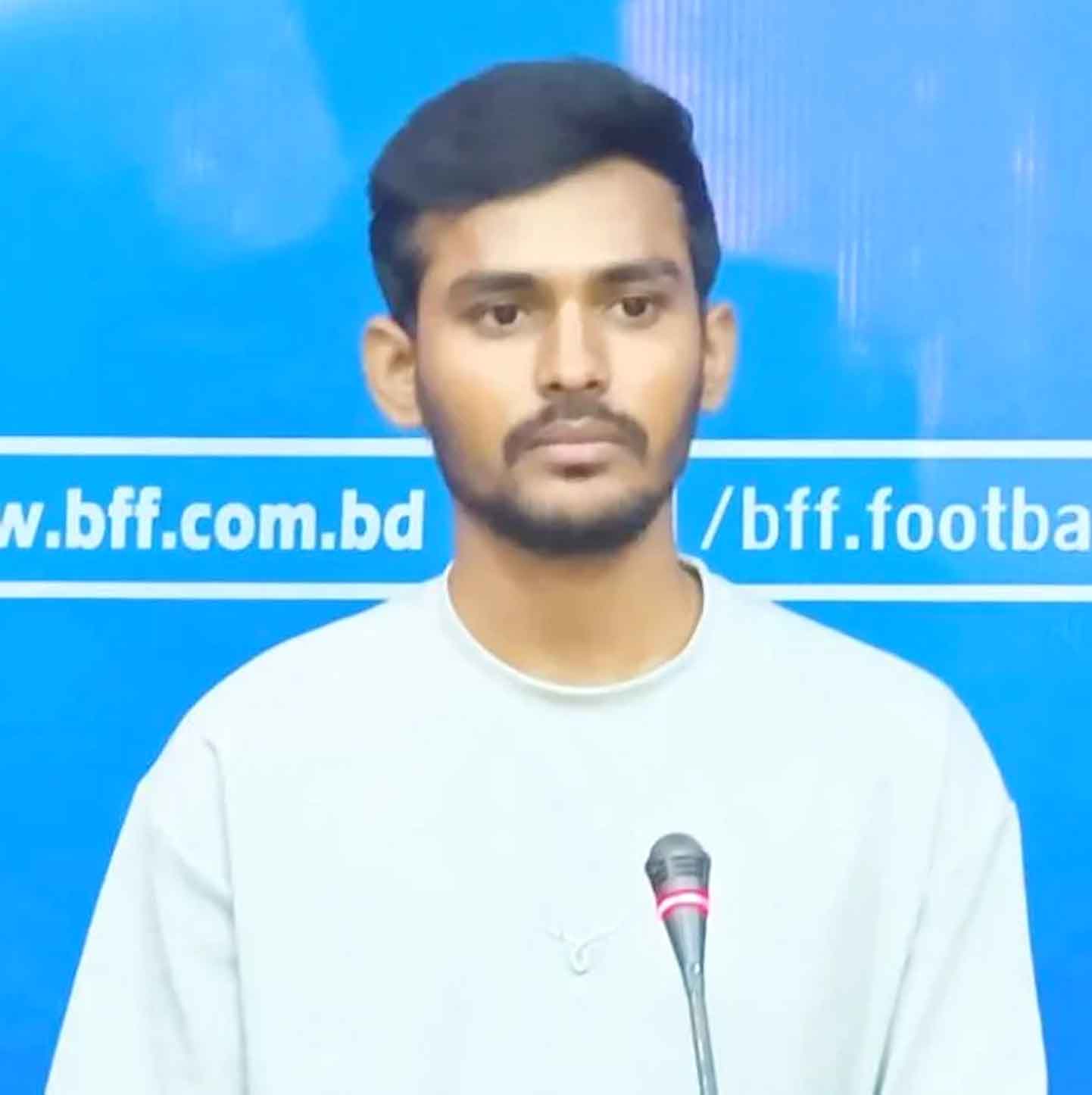 ফুটবলের অবনতির জন্য বাফুফেকে দুষলেন ক্রীড়া উপদেষ্টা