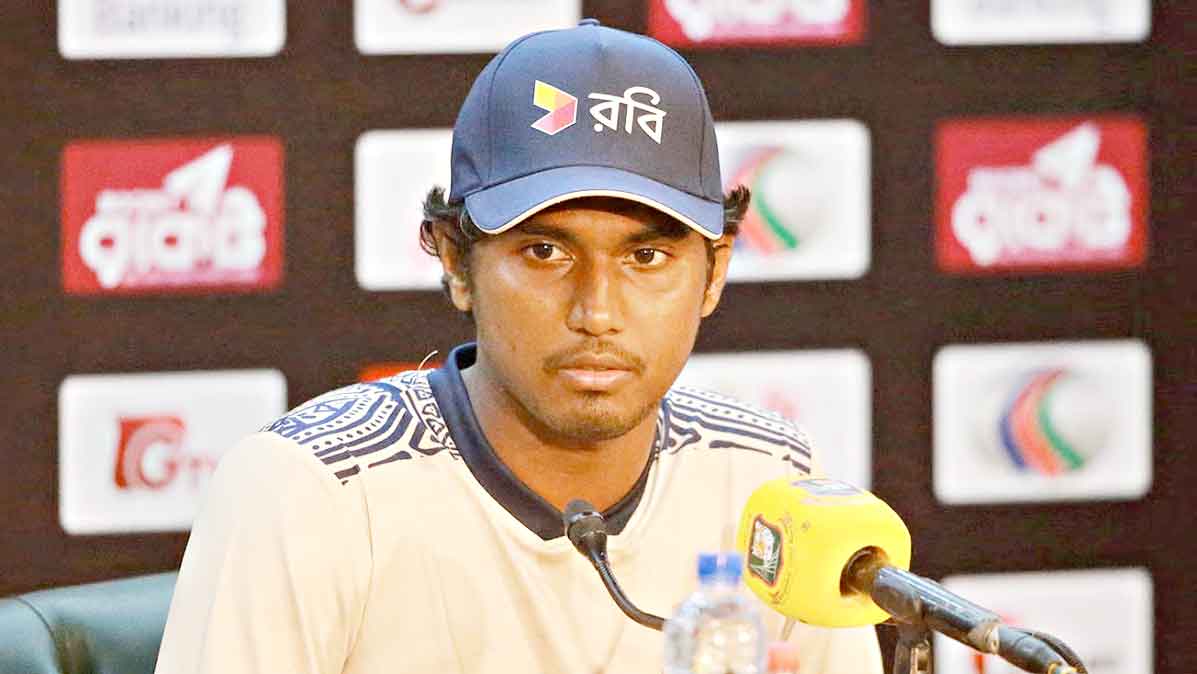হাসানের রসিকতা 'দুই পাশ থেকে আমি বল করলে ভালো হতো'