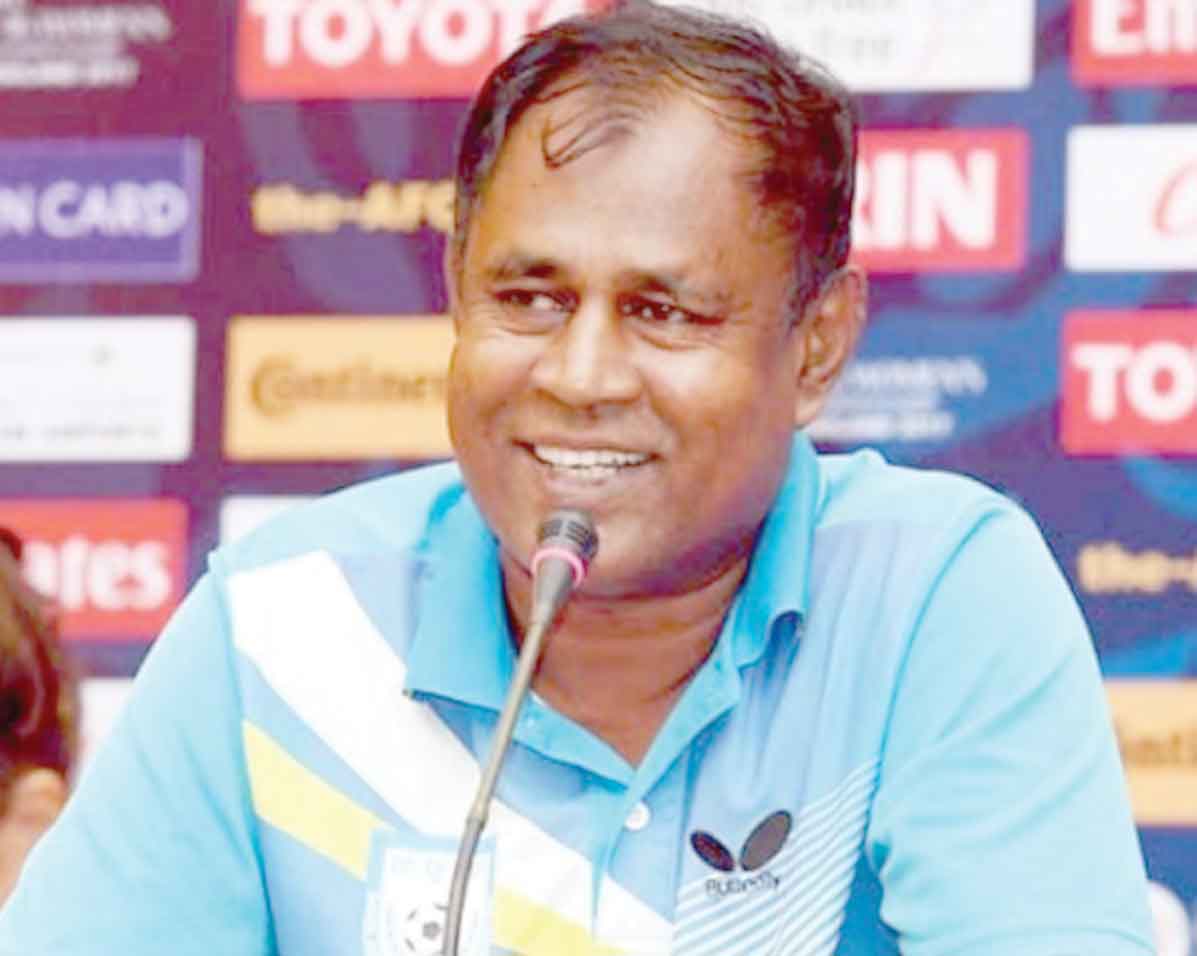 ভারতের বিপক্ষে অবশ্যই জয়ের লক্ষ্যে খেলা উচিত : ছোটন
