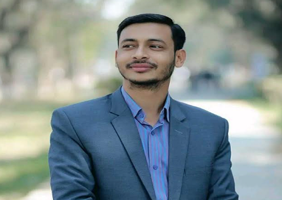 ছাত্রীদের নিয়ে কুরুচিপূর্ণ মন্তব্য, বিভাগীয় কার্যক্রম থেকে বিরত থাকার নির্দেশ