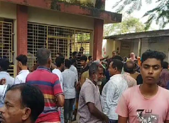 মান্দায় পঞ্চম শ্রেণির ছাত্রীকে যৌন নিপিড়ন, প্রধান শিক্ষক আটক