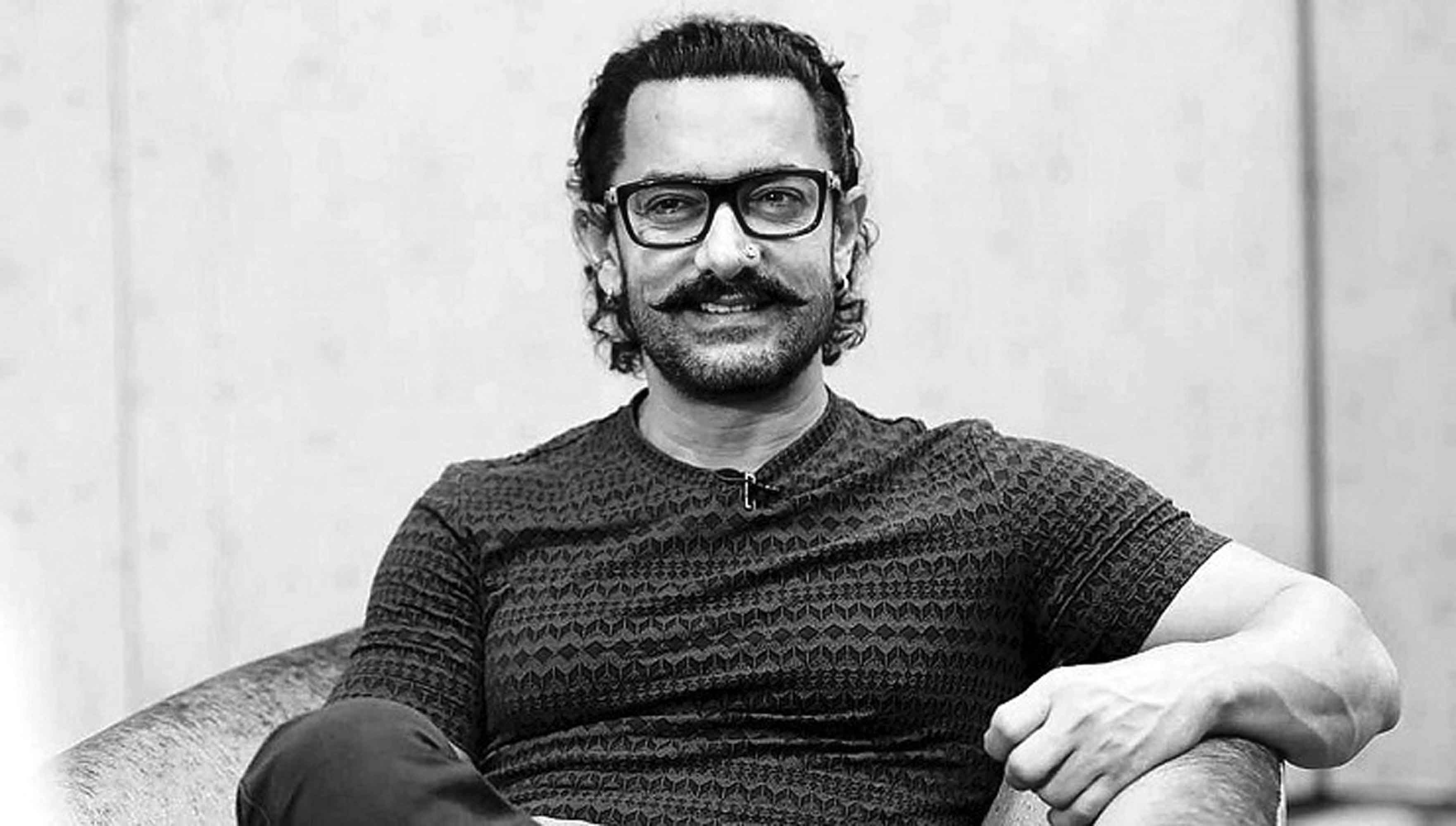 এবার কিশোর কুমারের বায়োপিকে আমির খান