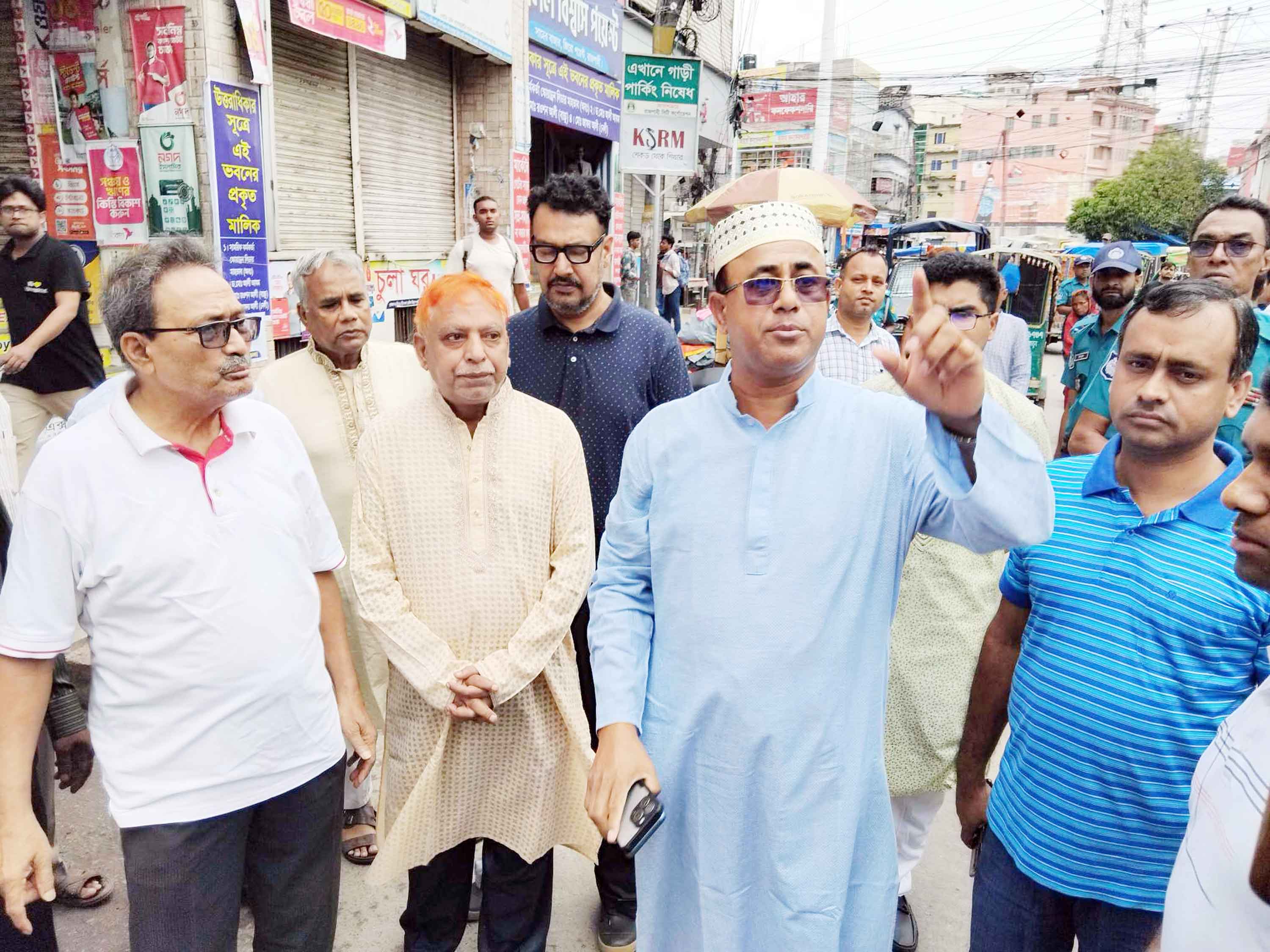 'রাজশাহী মহানগরীর ট্রাফিক ব্যবস্থাপনায় পরিকল্পনা গ্রহণ করা হচ্ছে'