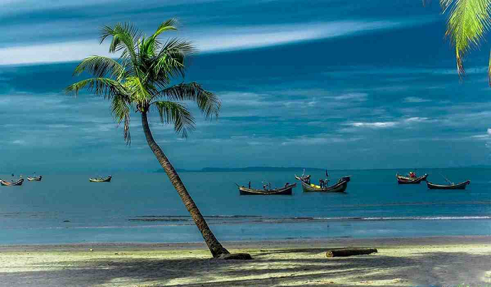 সেন্ট মার্টিন দ্বীপে দেখা দিয়েছে নতুন বিপদ 