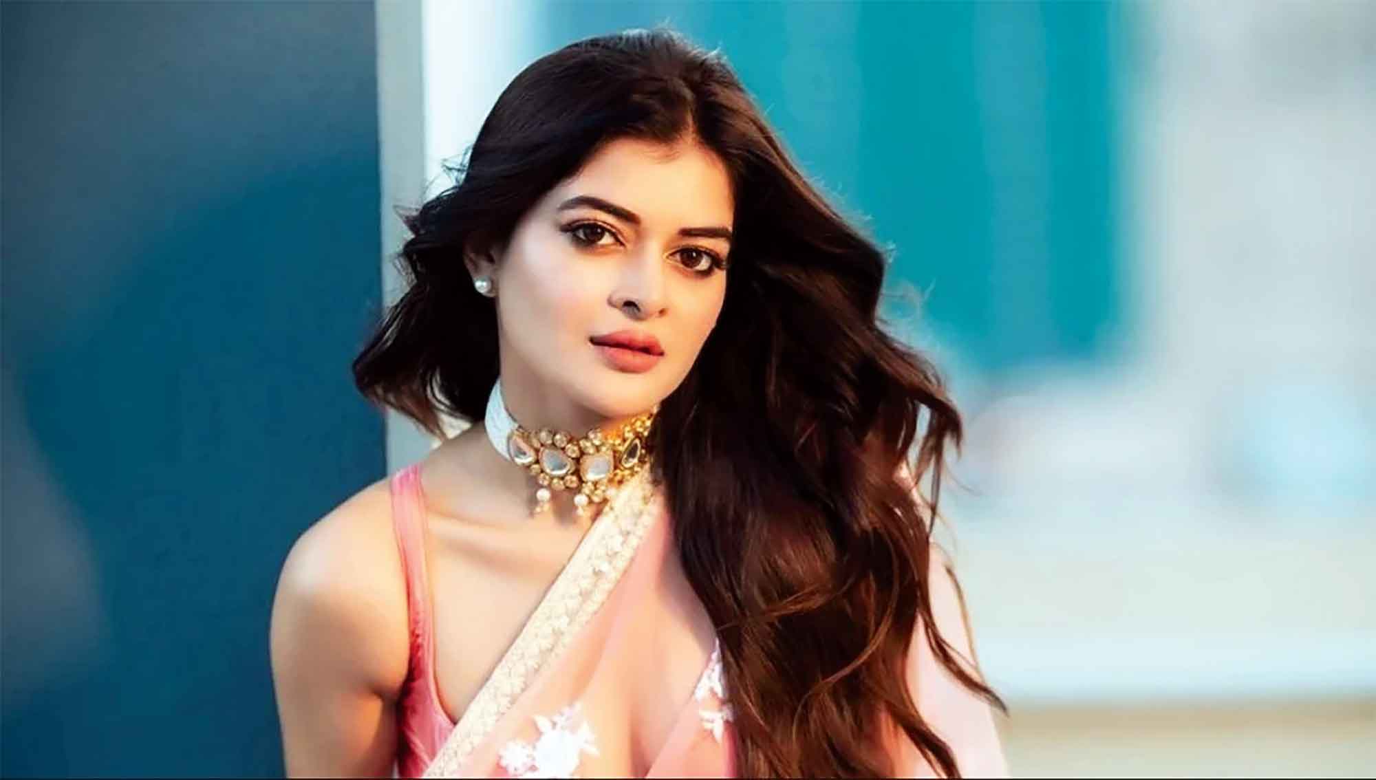 দ্বিতীয় বিয়ের খবর জানালেন মধুমিতা