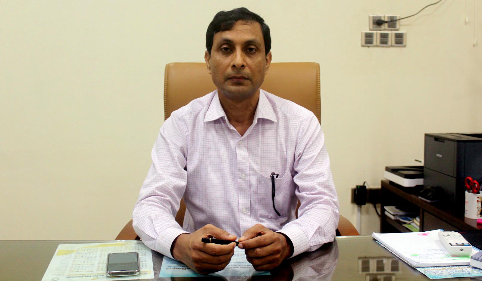 রুয়েটে নতুন ভিসির যোগদান