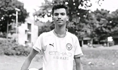 মোবাইল কিনে না দেয়ায় অভিমানে স্কুলছাত্রের আত্মহত্যা