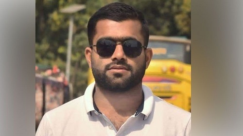 তরুণীর সঙ্গে আপত্তিকর ছবি, ছাত্রলীগ নেতা চক্রবর্ত্তী আটক
