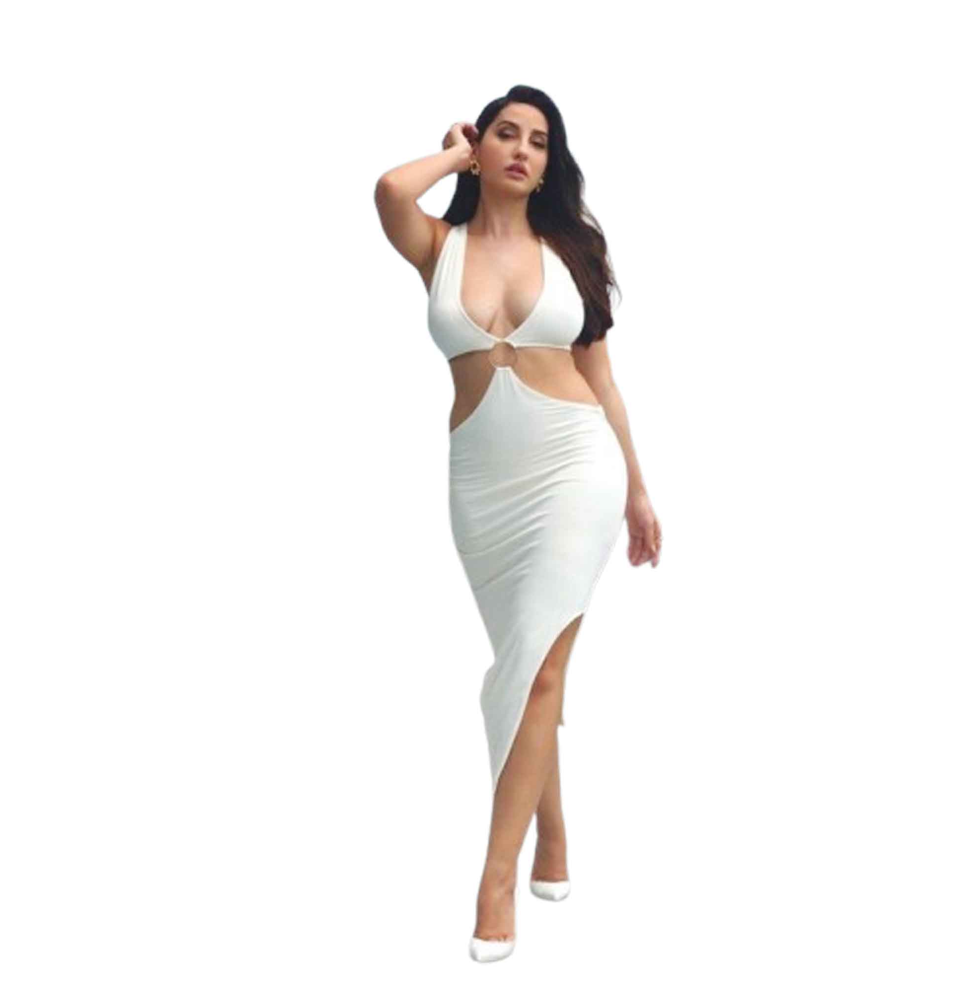 বস্নাউজ পরতে চাইনি আমি :নোরা