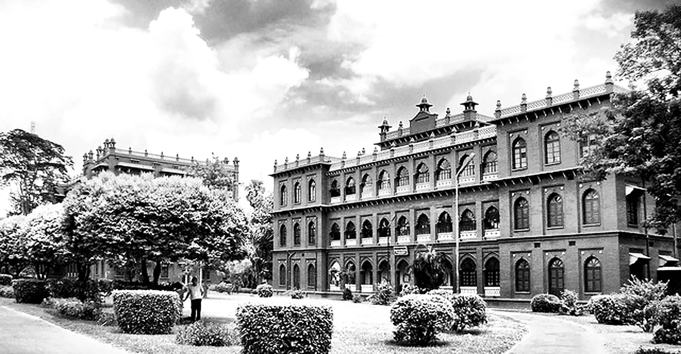 বিশ্ববিদ্যালয়গুলোর রুগ্‌ণ দশা কাটবে কবে